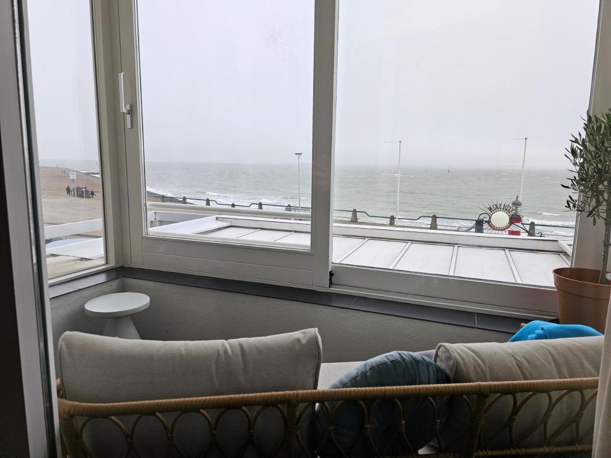Deluxe Tweepersoonskamer met 2 Aparte Bedden en Balkon of Loggia - Uitzicht op Zee